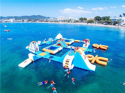 Giant Adult Giant Blue inflatable sport park For Wake Island ,Water sports equipment For Ocean BY-IWP-007